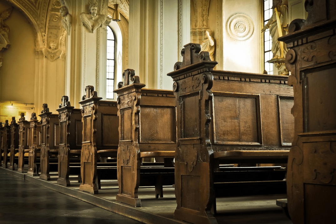 reformatie van de kerk - kerkbanken