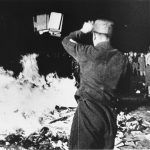 verbod op boekverbranding koran bijbel nazis